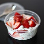 hat-chia-yogurt